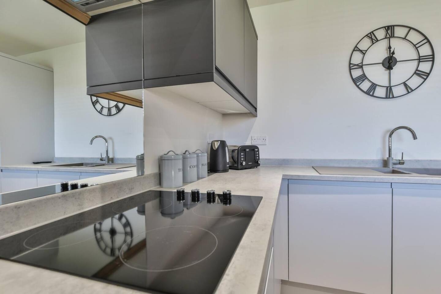 Modern, Cosy Whole House Wifi Close To Attractions Шефилд Экстерьер фото